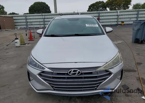 2019 Hyundai Elantra Se z USA, uszkodzony, nr VIN 5NPD74LF1KH464716